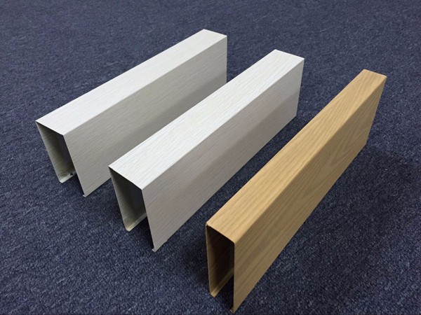 1588733026358669.jpg U型鋁方通12.jpg